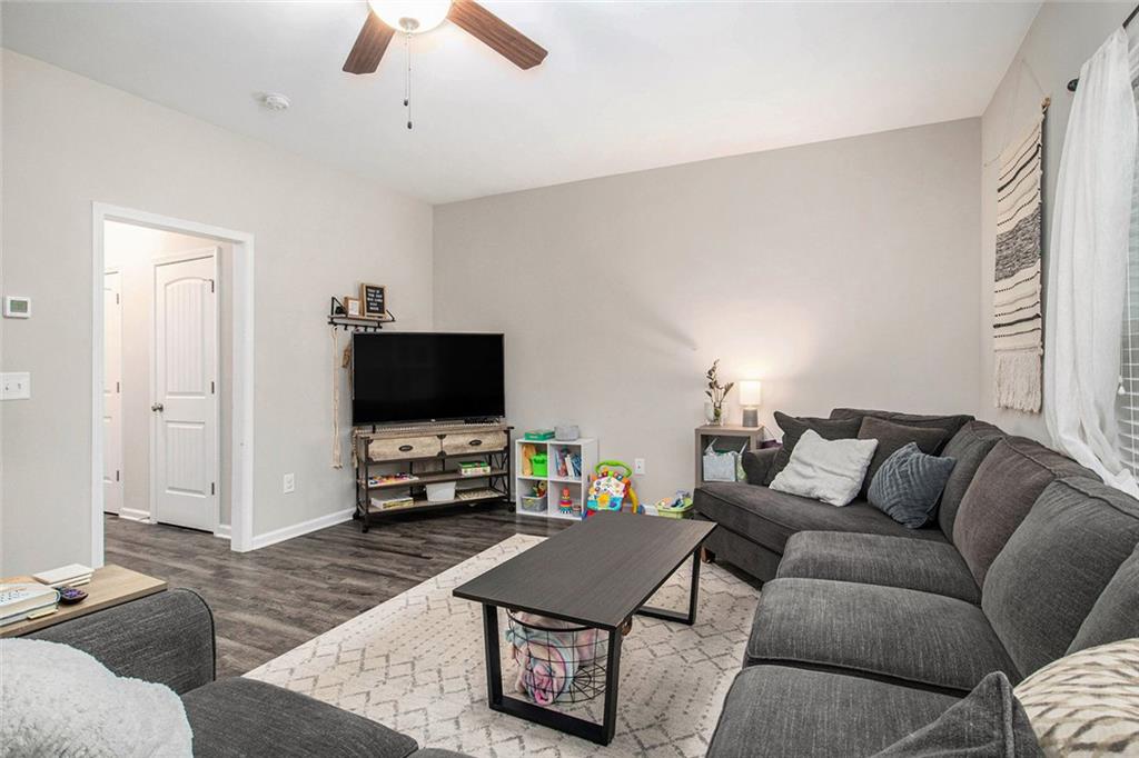 752 Dawn Place