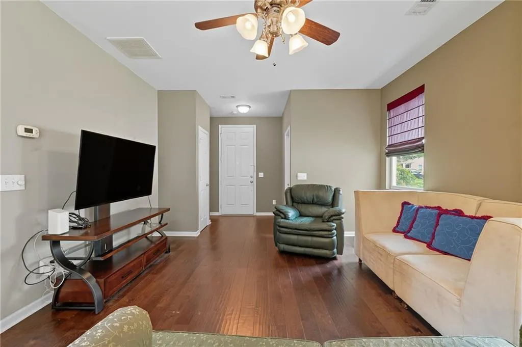 Dallas, Georgia 30157, United States, 3 Bedrooms Bedrooms, ,3 BathroomsBathrooms,Residential,Pending,209188