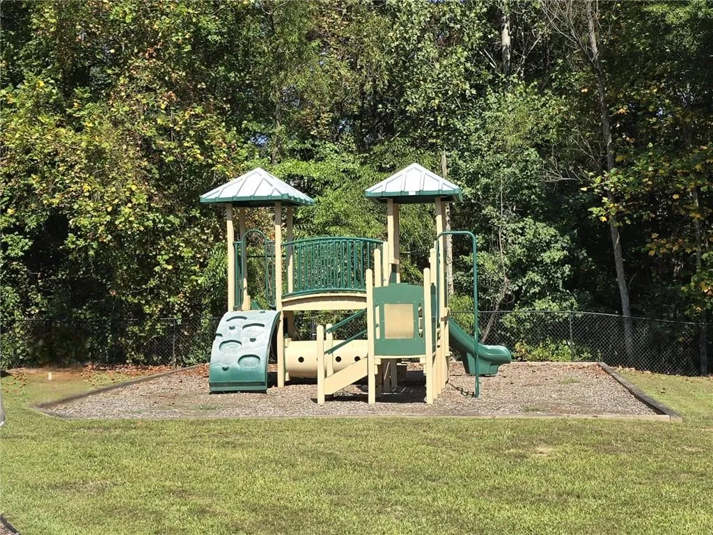 Dallas, Georgia 30157, United States, 3 Bedrooms Bedrooms, ,3 BathroomsBathrooms,Residential,Pending,209188