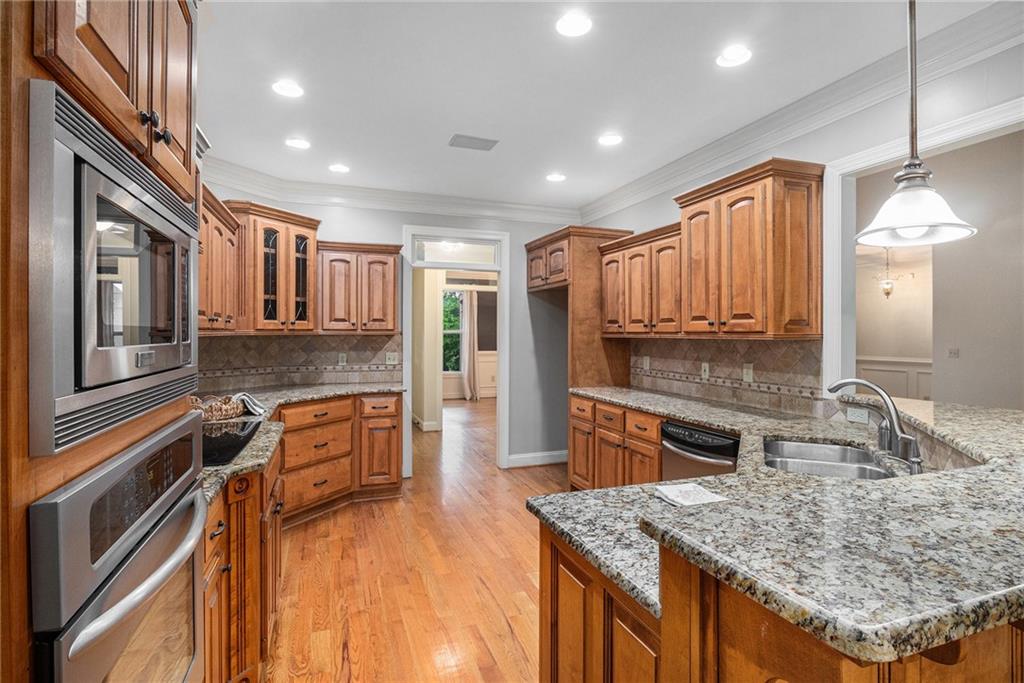 5642 Little Branch Circle, Clermont, Georgia image 13
