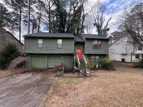 Homes For Sale - 4318 Buckingham Place<br/> Duluth, GA 30096