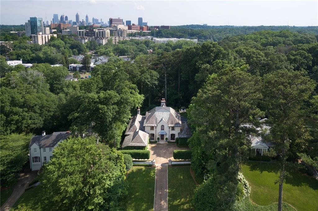 Haynes Manor - Residential