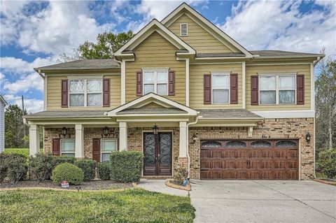 A home in Powder Springs