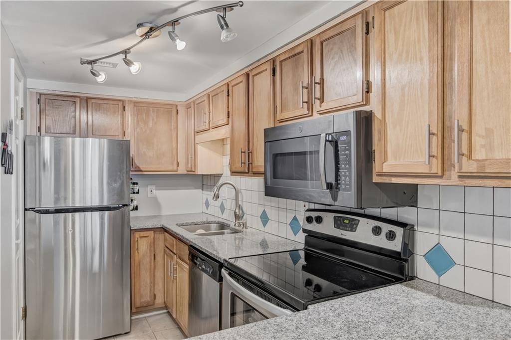 199 14th Street NE 610