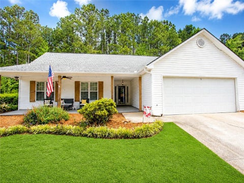 Homes For Sale - 205 Richmond Hill Road<br/> Monroe, GA 30655