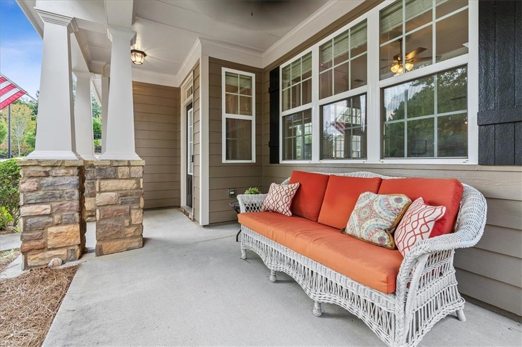 301 Glens Way