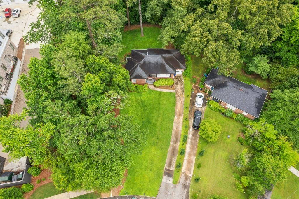 1213 McConnell Drive