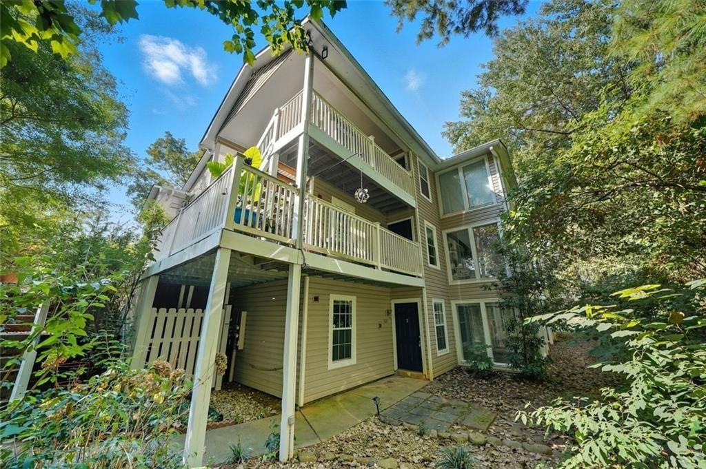 ST AUGUSTINE PLACE - Residential