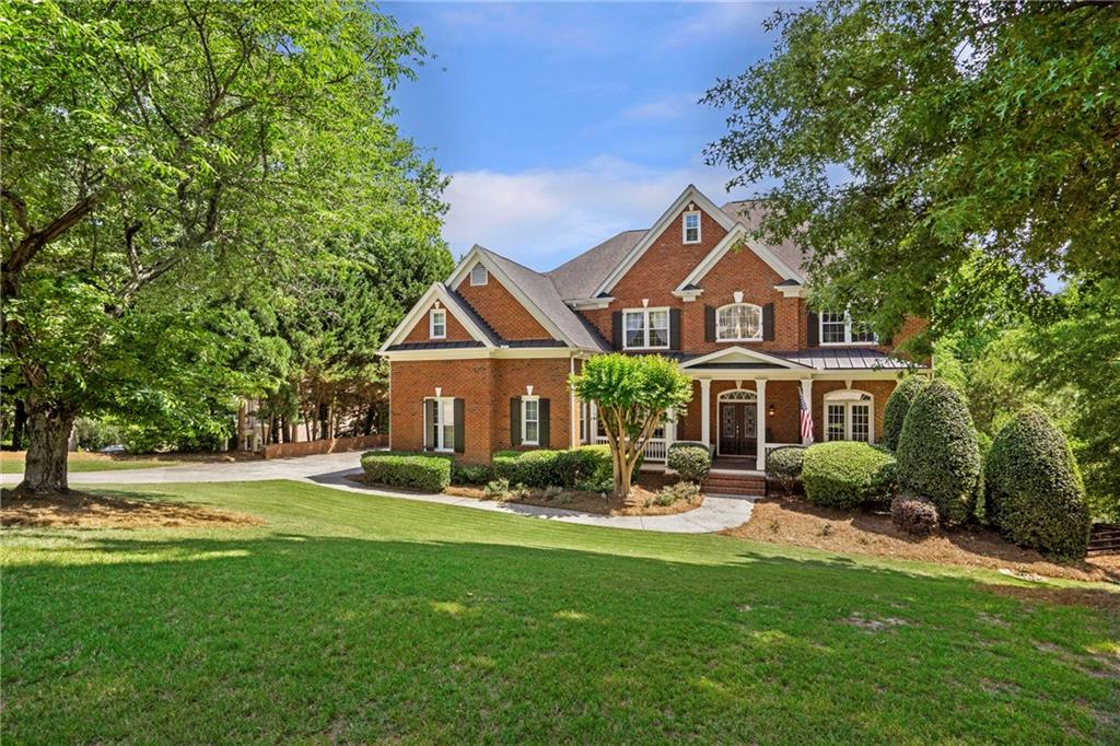 805 Lake Mist Cove