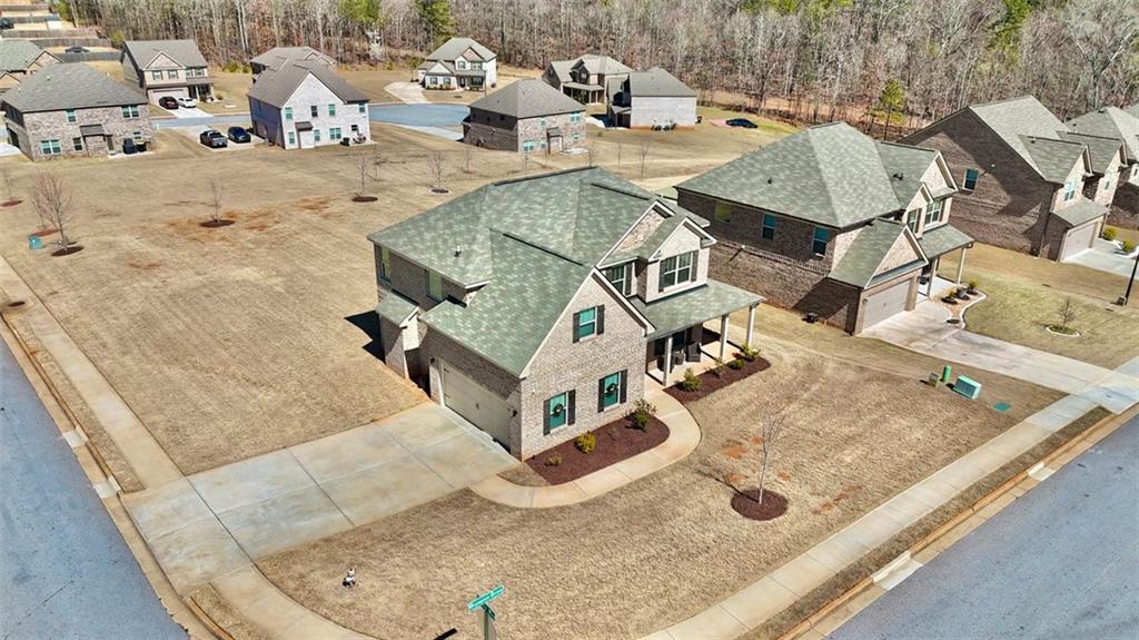 150 Amelia Way, Ellenwood, Georgia image 2