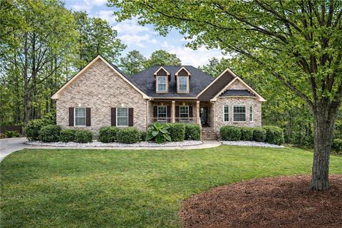 Homes For Sale - 1149 Carillon Drive<br/> Conyers, GA 30013