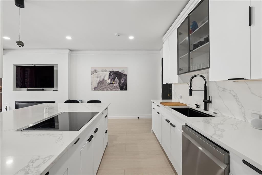 145 15th Street NE 1424