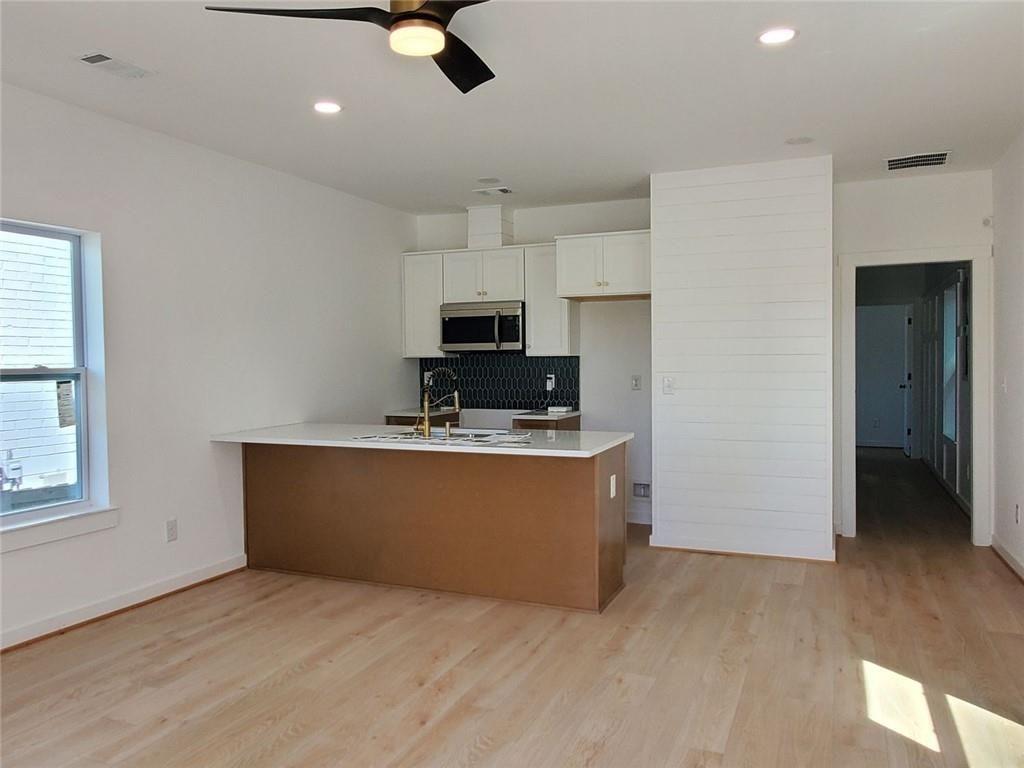 619 NW Griffin Street NW