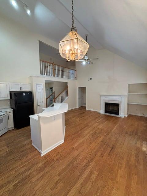 2805 Parliament Circle