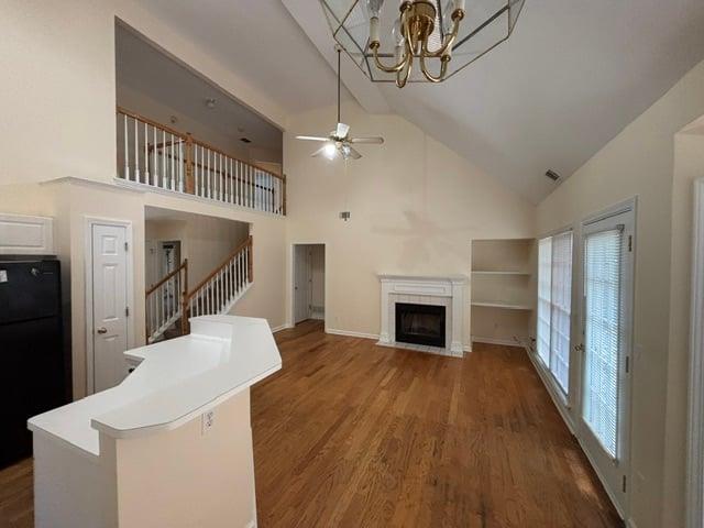 2805 Parliament Circle