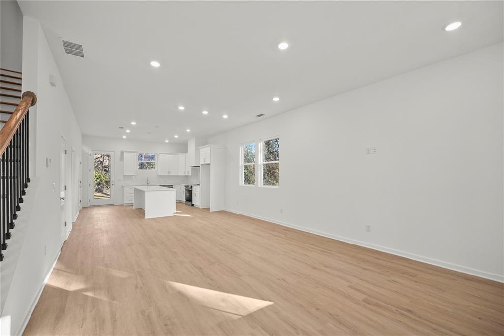 2126 Burroughs Avenue SE