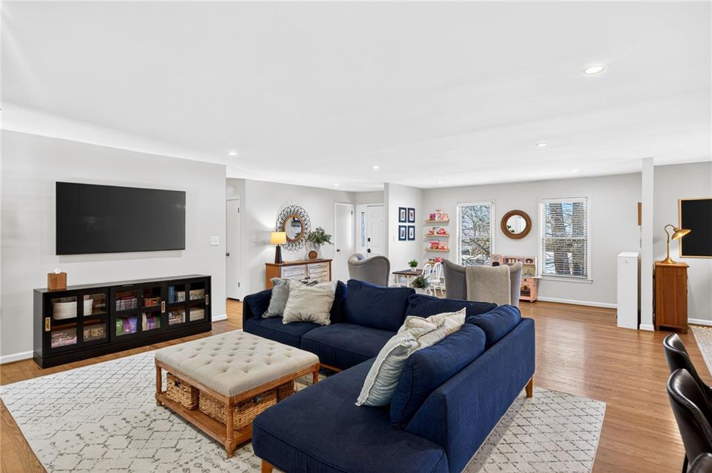 3257 Northbrook Drive