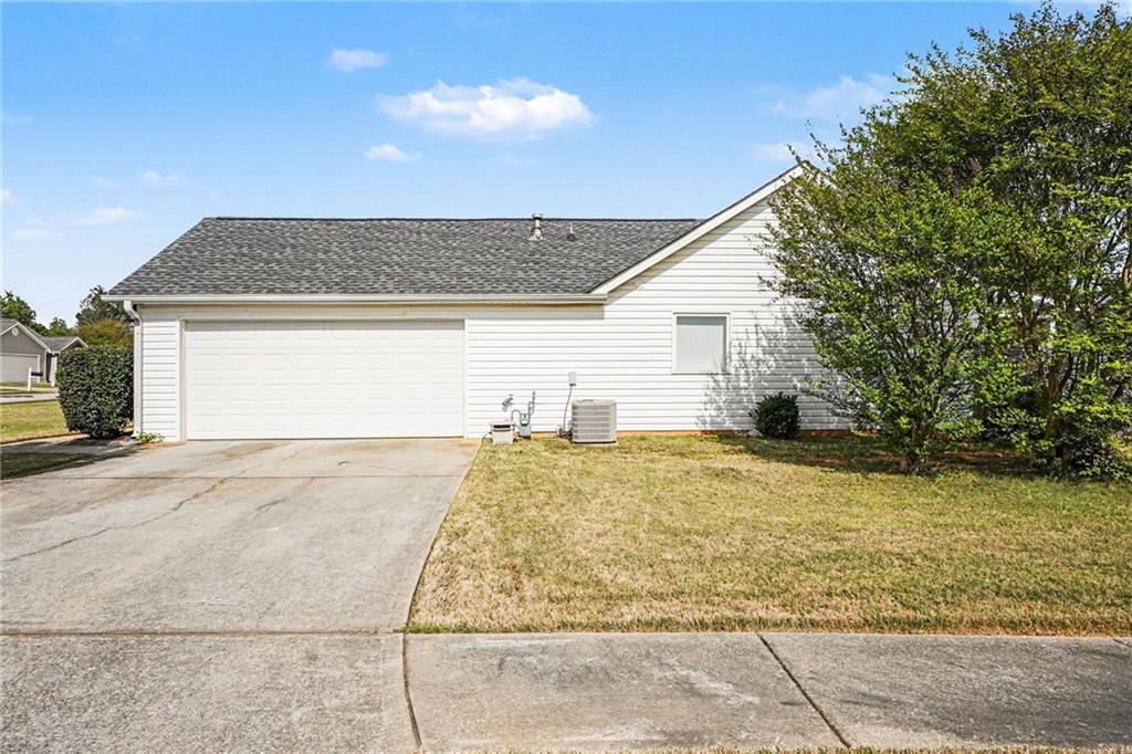 2305 Sugarleaf Trail