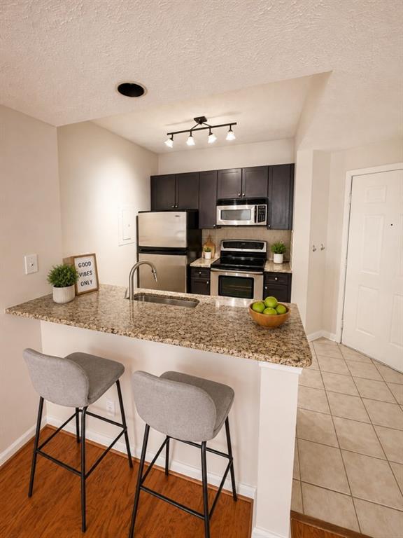 1250 Parkwood Circle SE 1305