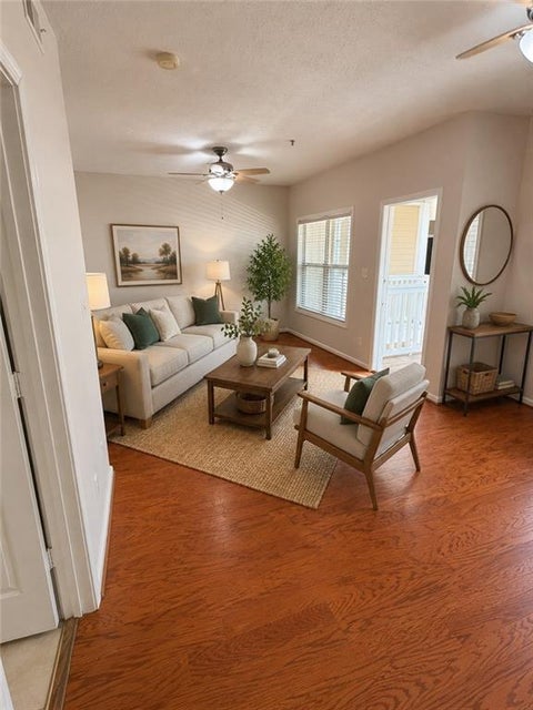 Condo For Sale - 1250 Parkwood Circle #1305<br/> Cobb County, Atlanta, GA 30339