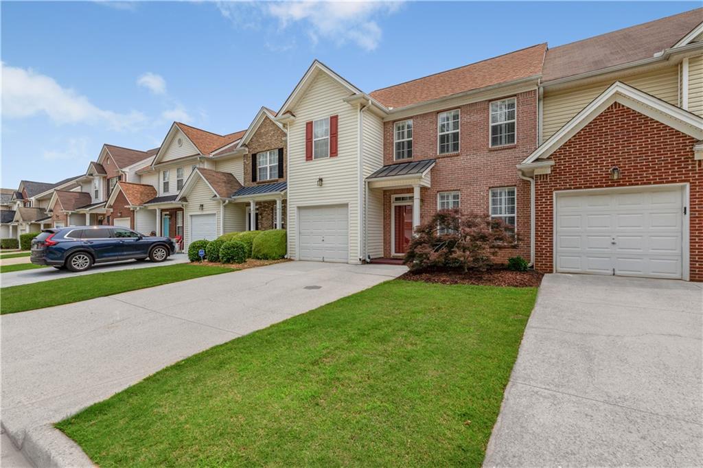 2924 Greyhawk Lane