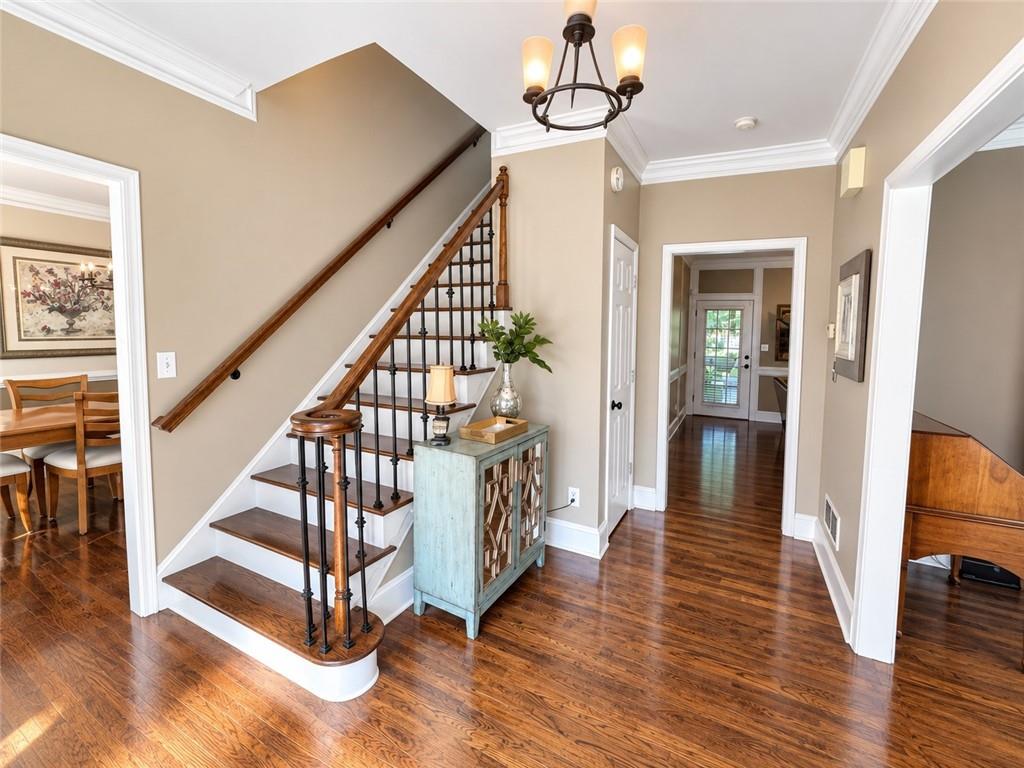 1455 Chinook Court SW