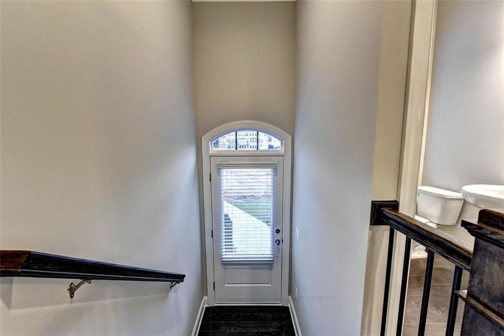 1764 Morningtide Lane NE