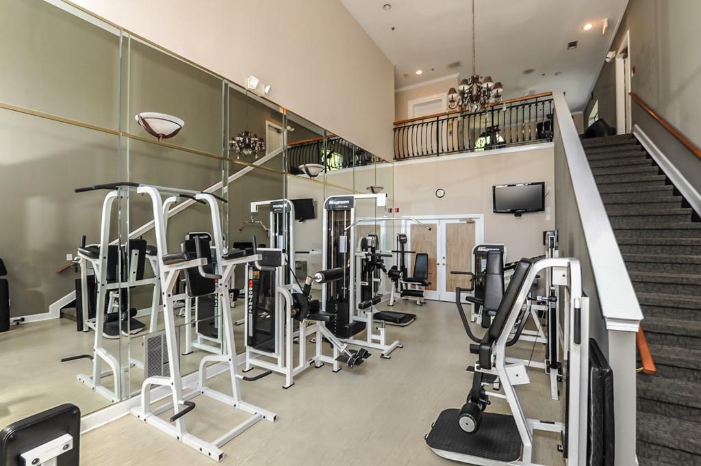 3777 PEACHTREE Road NE 933