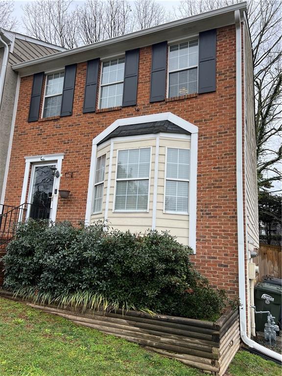 1672 Cedar Bluff Way