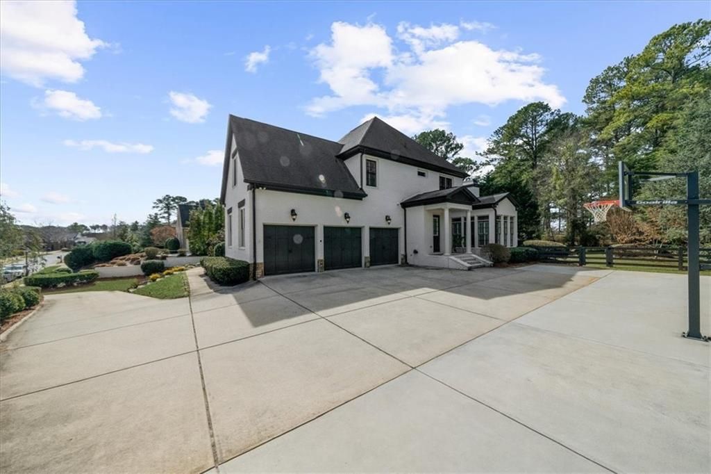 listing image 64