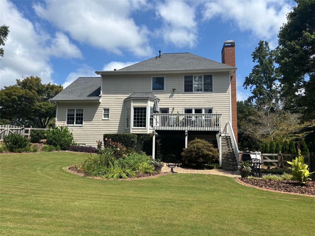 1042 AVERY CREEK Drive