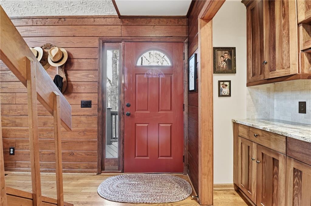 115 Chestnut Oak Point