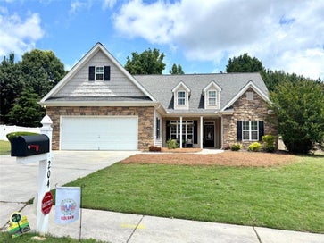 204 Magnolia Street Senoia GA 30276