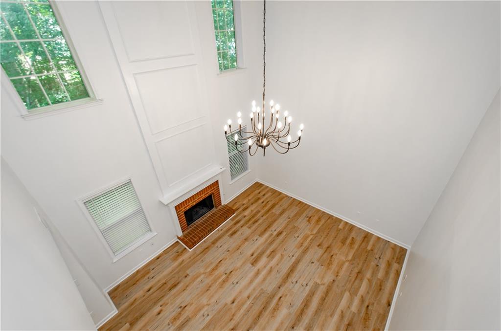 Northbrook Square - Residential Lease