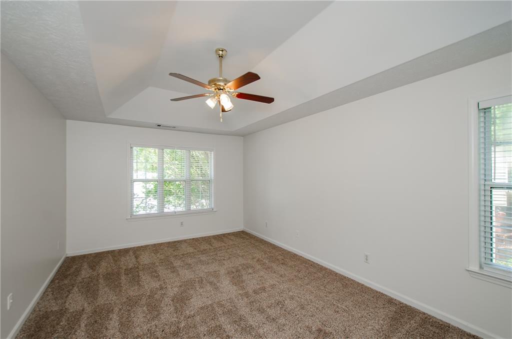 Northbrook Square - Residential Lease