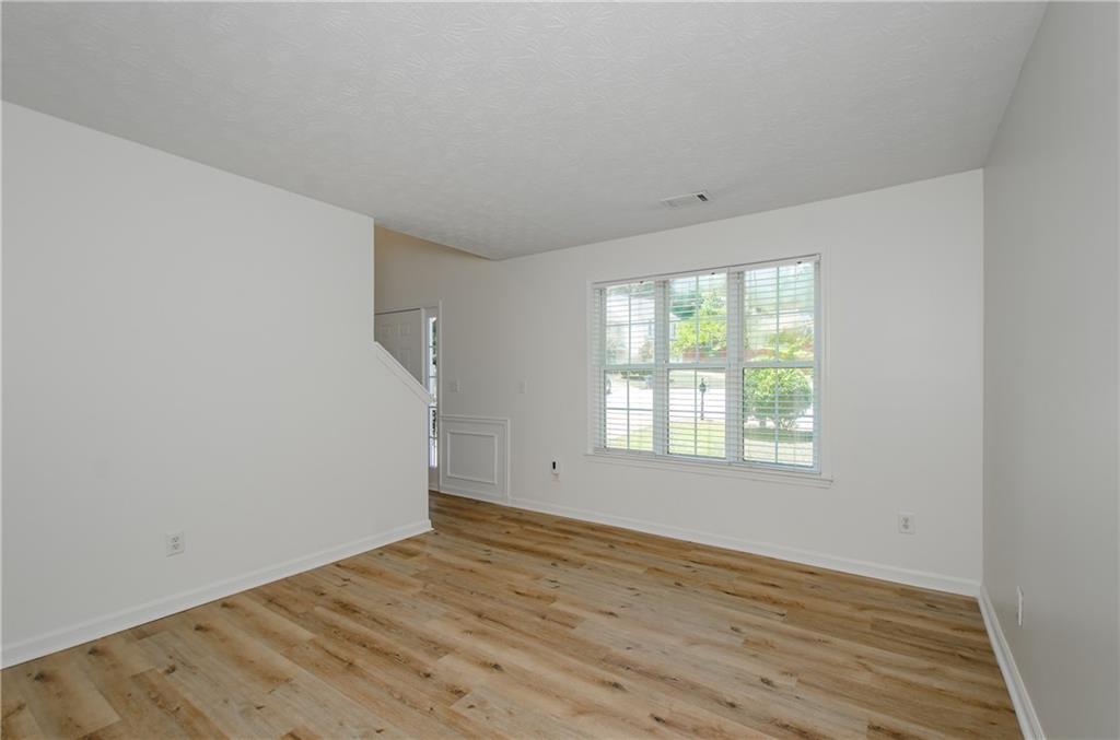 Northbrook Square - Residential Lease