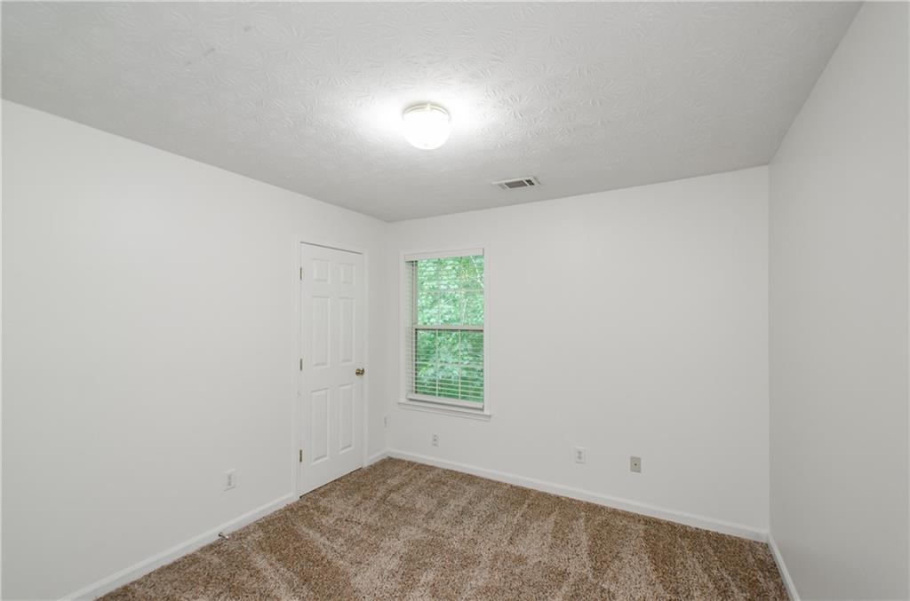 Northbrook Square - Residential Lease