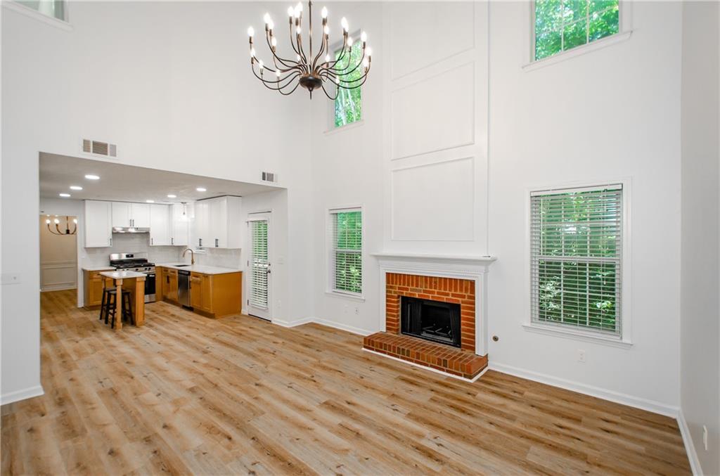 Northbrook Square - Residential Lease