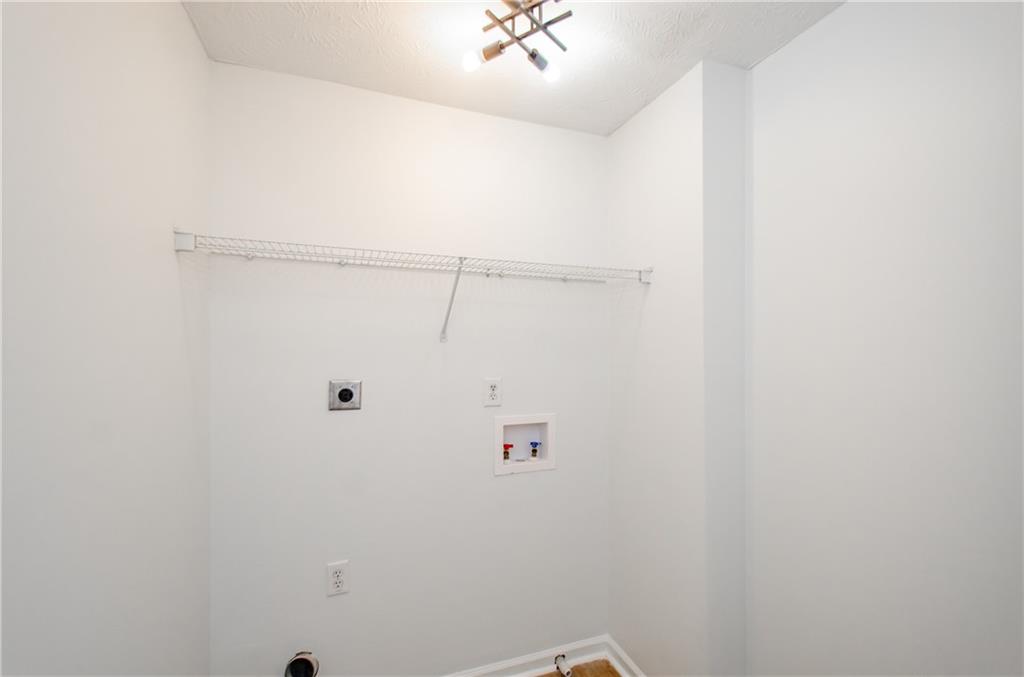 Northbrook Square - Residential Lease