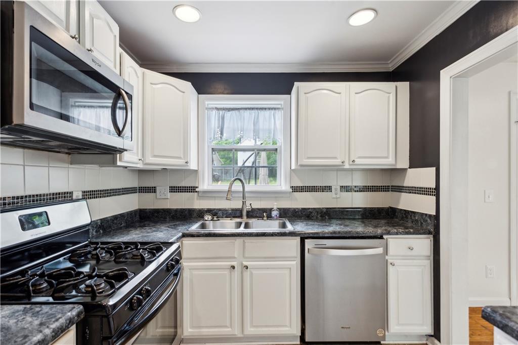 2529 Ridgecrest Drive, Kennesaw, Georgia image 10