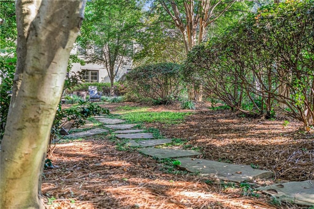 Knob Hill at Church - Residential