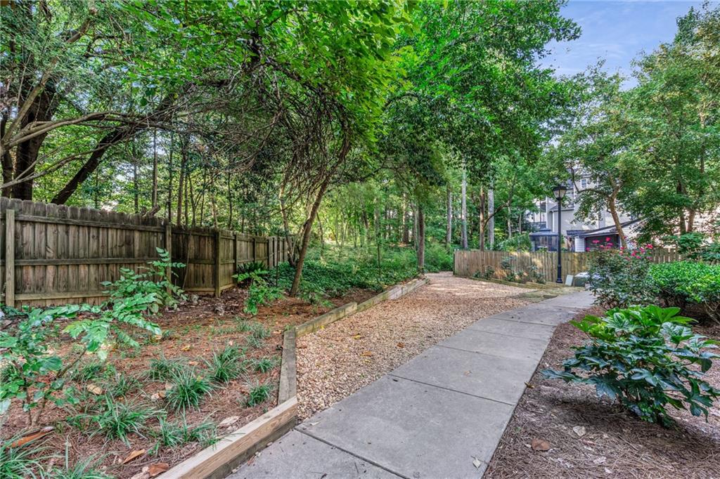 Knob Hill at Church - Residential