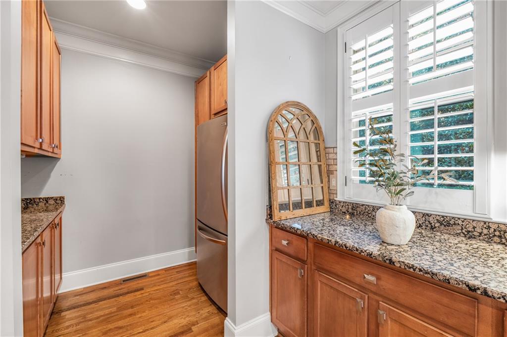 Knob Hill at Church - Residential