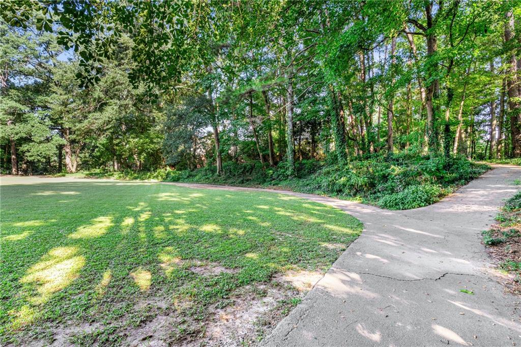 Knob Hill at Church - Residential