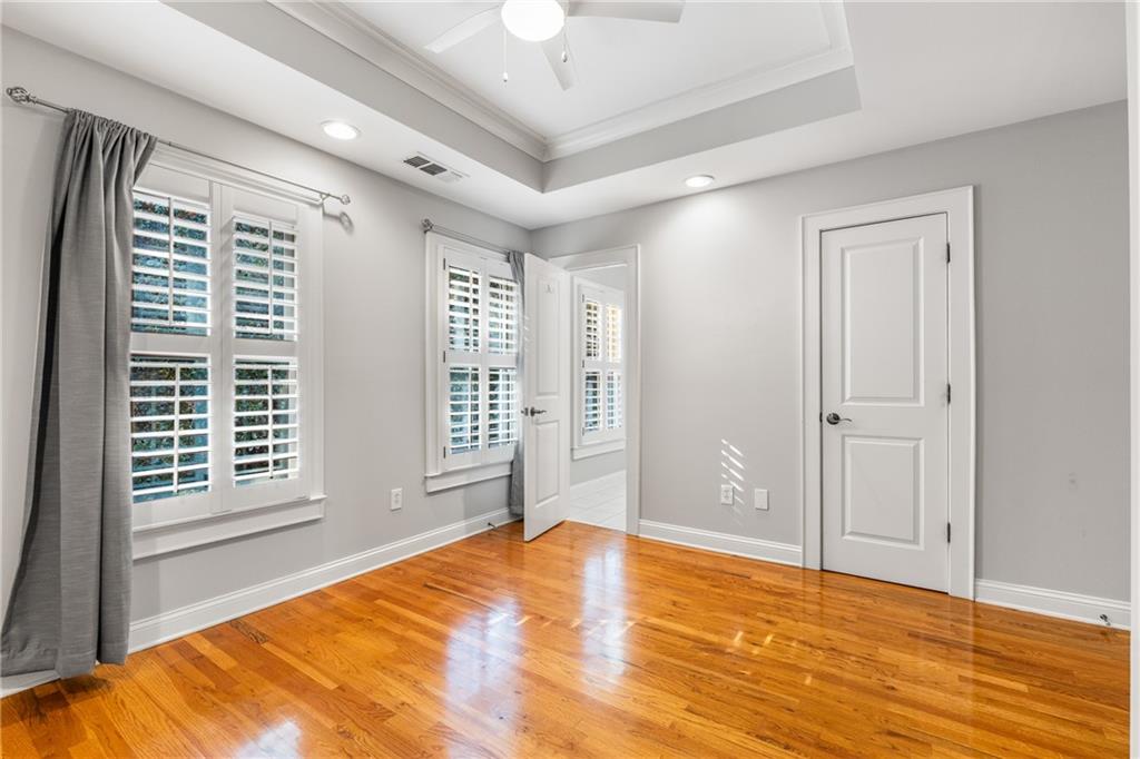 Knob Hill at Church - Residential