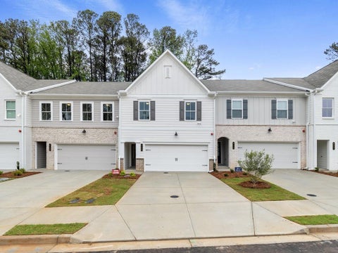 Townhouse For Sale - 304 Colsen Drive<br/> Acworth, GA 30102