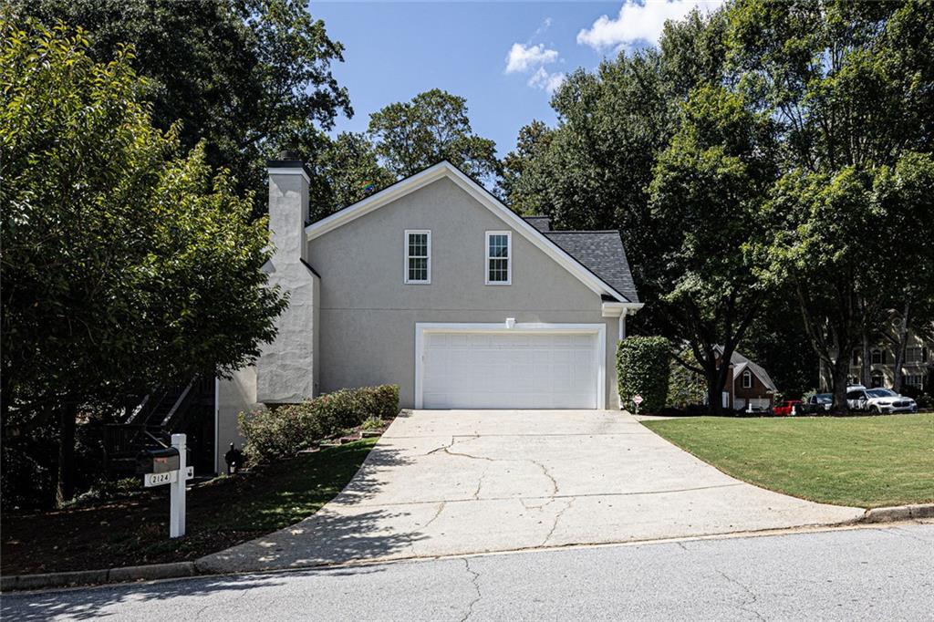 2124 York River Way