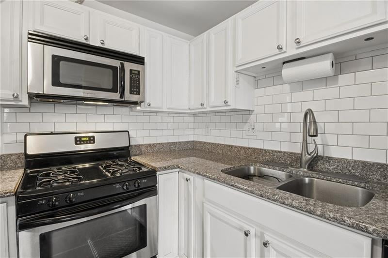 1355 Euclid Avenue NE 3A