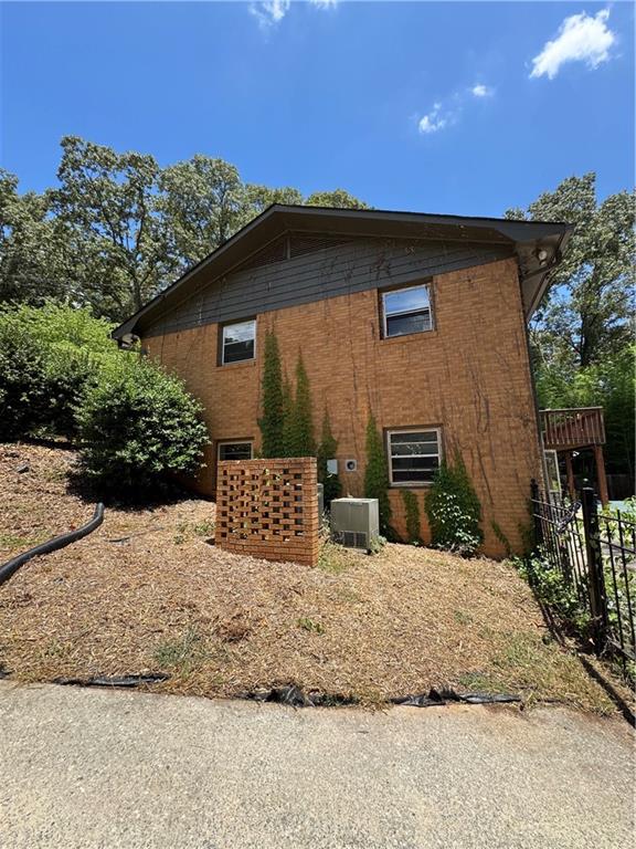 5 Ridgewood Drive