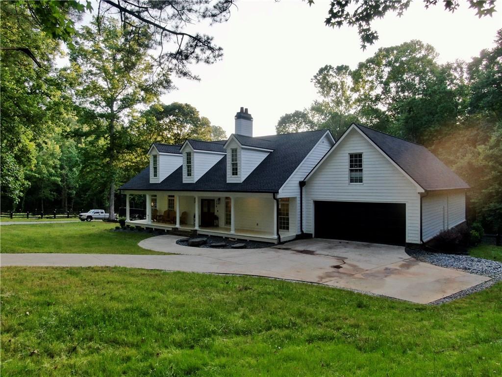 128 Golden Hills Drive